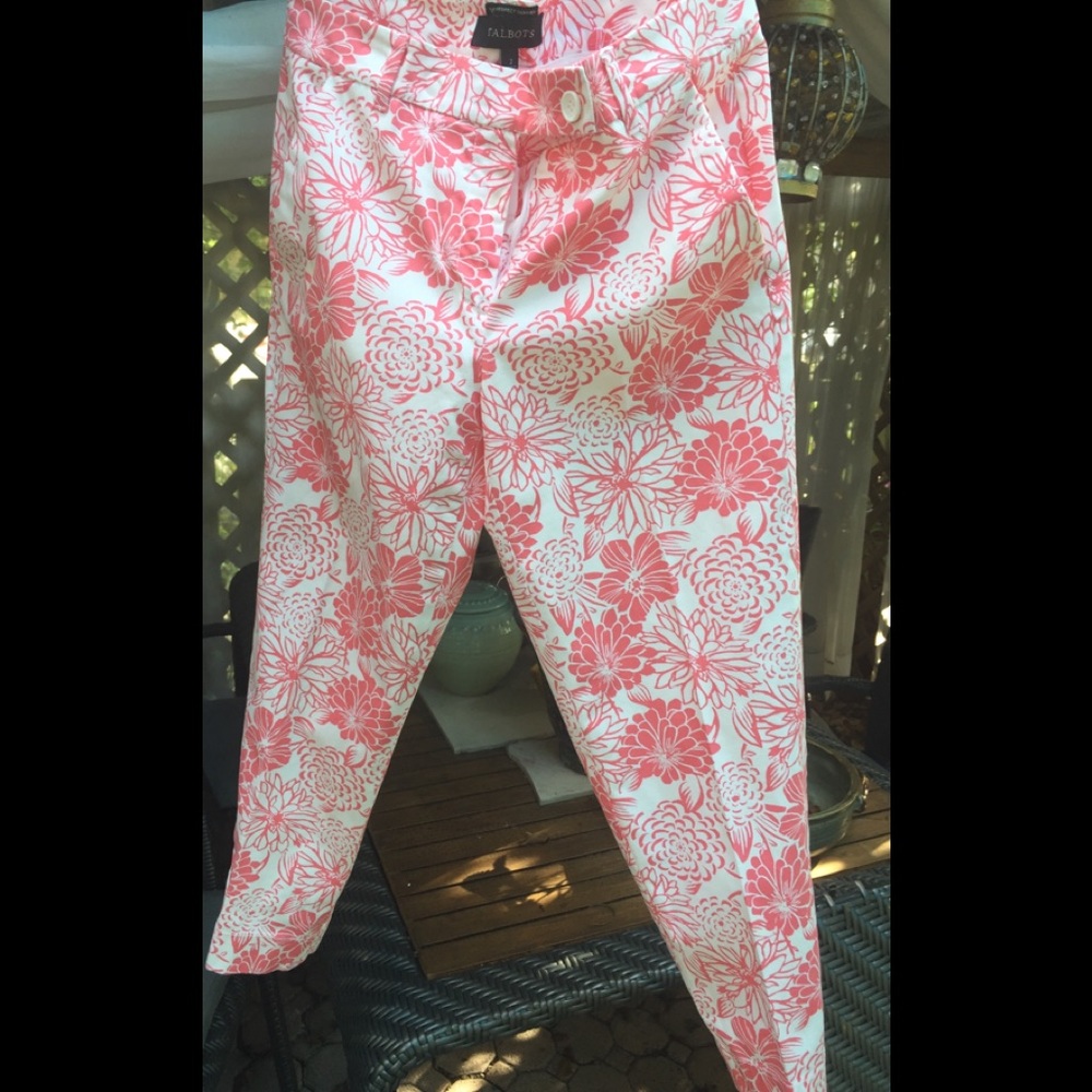 TALBOTS Skimmers for Summer Chicness